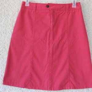 G H Bass & Co. Women's A-line Skirt Denim Size 4, Front 1/4 Zipper Double Button